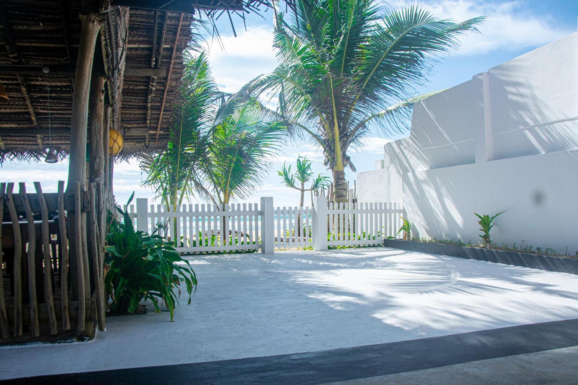 Bed and Breakfast Sailors' Bay Hikkaduwa Esterno foto
