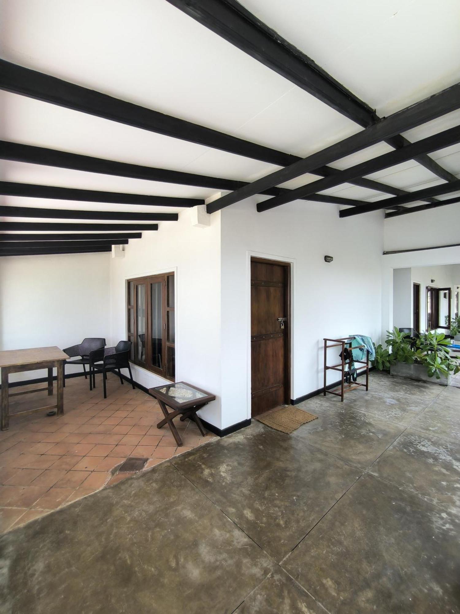 Bed and Breakfast Sailors' Bay Hikkaduwa Esterno foto