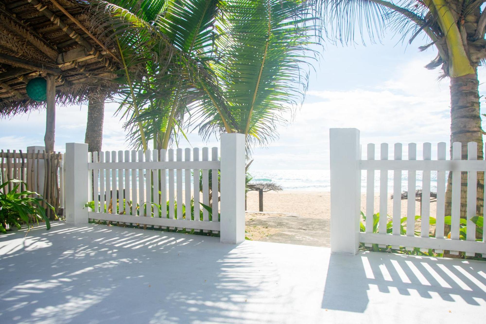 Bed and Breakfast Sailors' Bay Hikkaduwa Esterno foto